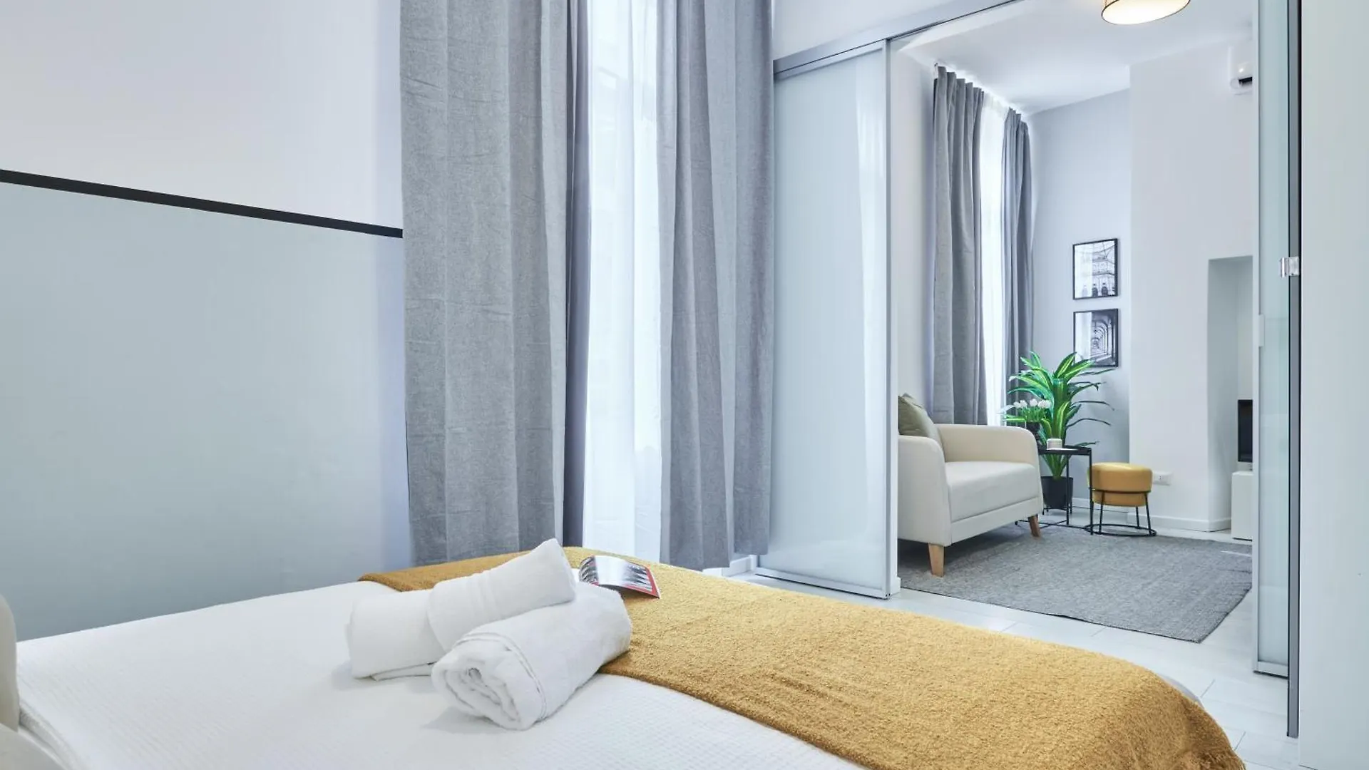 Elegante Appartamento Minimal Dai Tocchi Botanici Milan 0*,  Italy