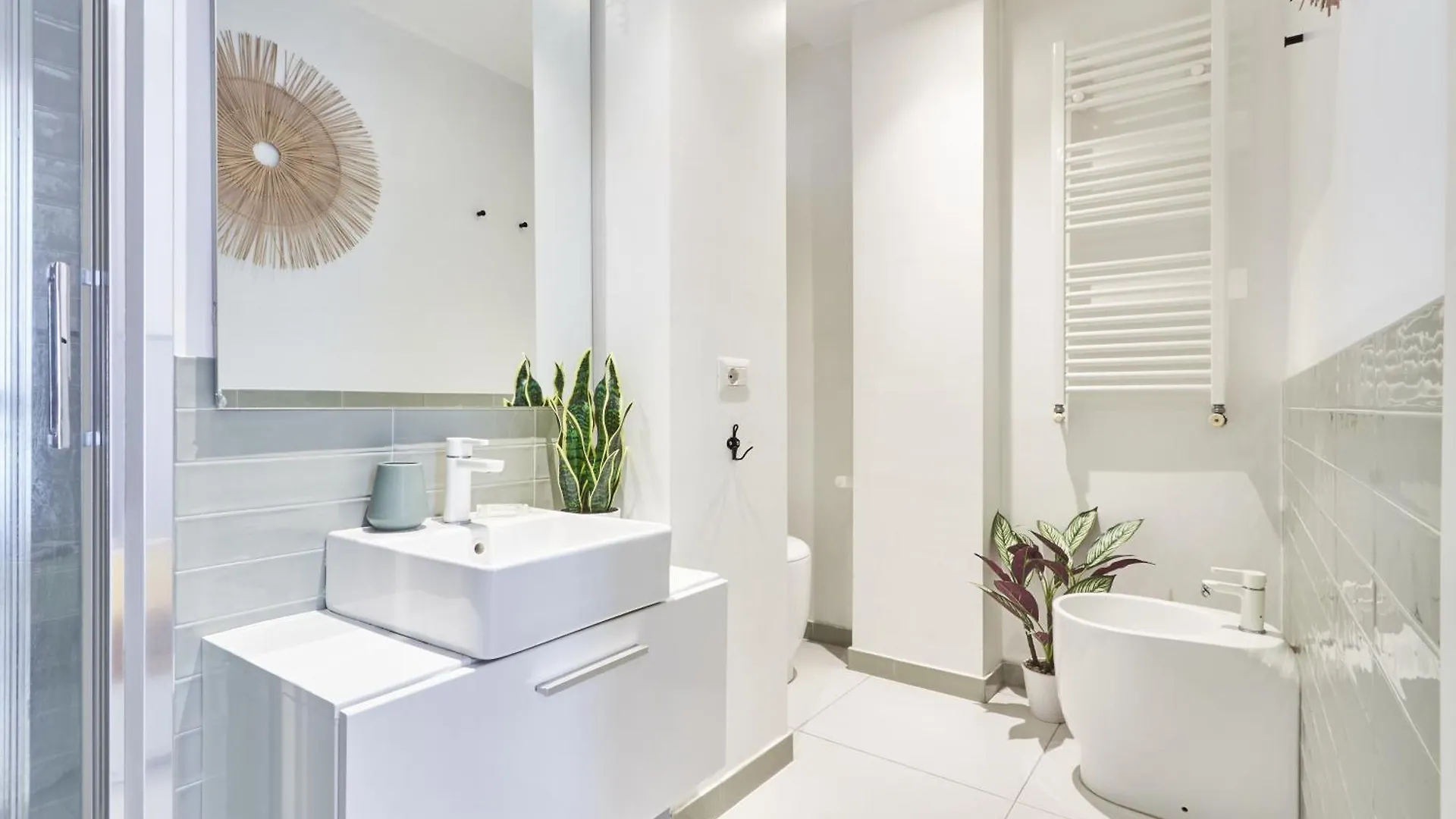 Elegante Appartamento Minimal Dai Tocchi Botanici Milan 0*,