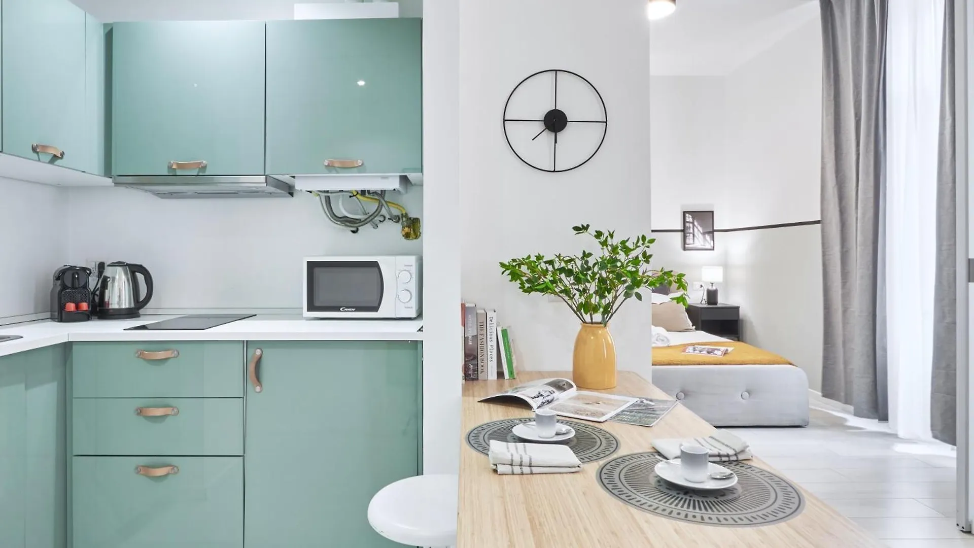 Elegante Appartamento Minimal Dai Tocchi Botanici Milano 0*,  Italien